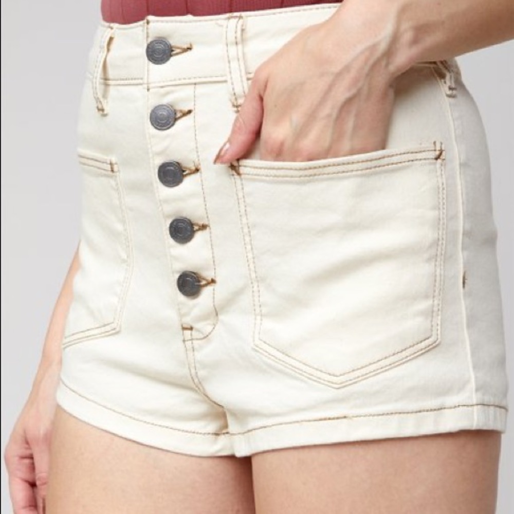 NWT sz 31&30 Free People Bridgette shorts, ecru